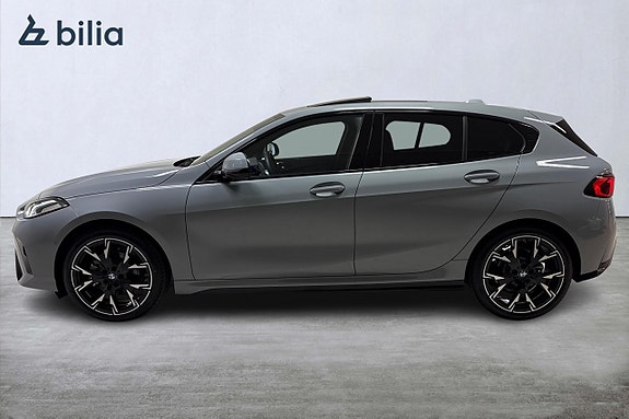 BMW 120 3 of 19