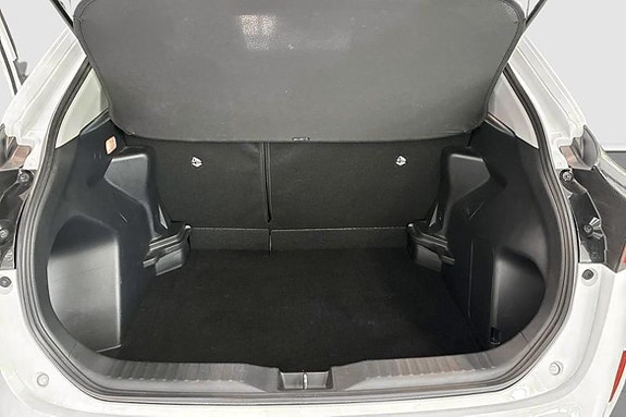 Toyota Yaris Cross 12 of 12