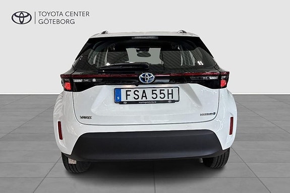 Toyota Yaris Cross 6 of 12