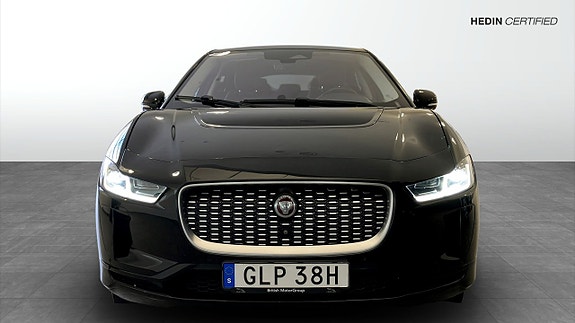 Jaguar I-PACE 8 of 13