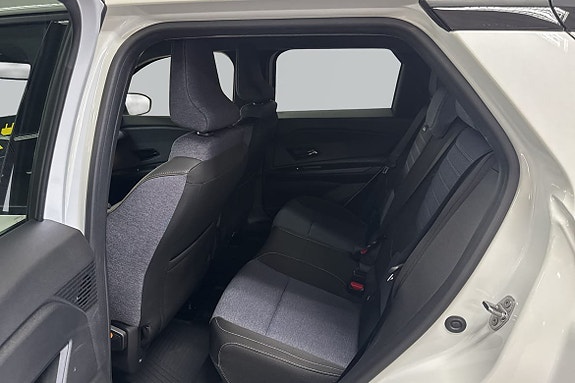 Renault 5 E-Tech 6 of 22