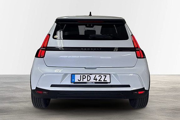 Renault 5 E-Tech 7 of 22