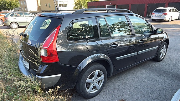 Renault Megane II 3 of 7