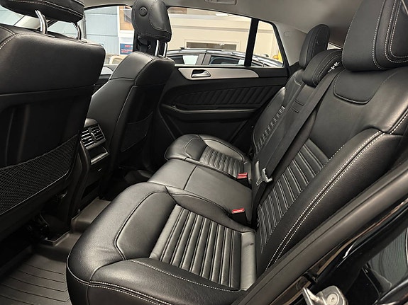 Mercedes-Benz GLE350 d 15 of 27