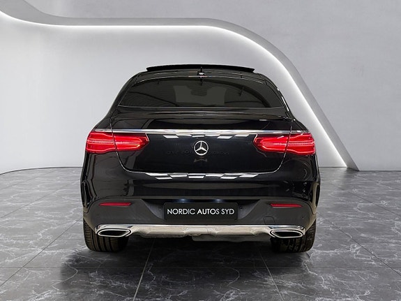 Mercedes-Benz GLE350 d 4 of 20