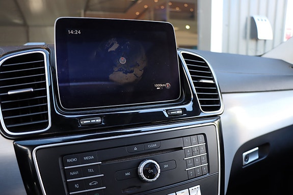Mercedes-Benz GLE350 d 14 of 20