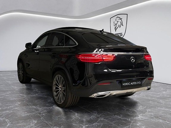 Mercedes-Benz GLE350 d 3 of 20