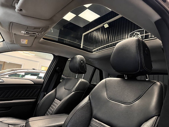 Mercedes-Benz GLE350 d 14 of 27