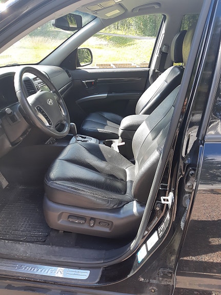 Hyundai Santa Fe 3 of 5