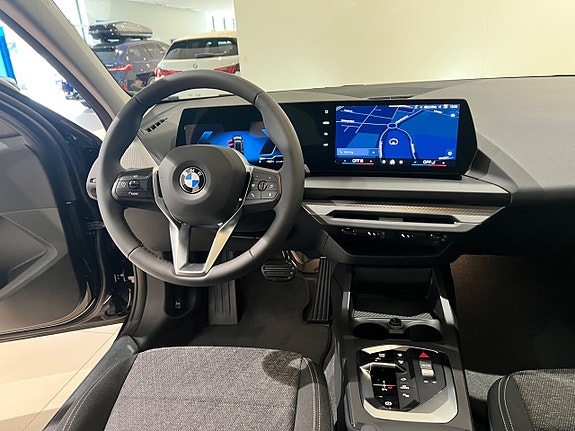 BMW 120 8 of 13