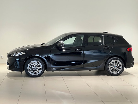 BMW 120 3 of 13