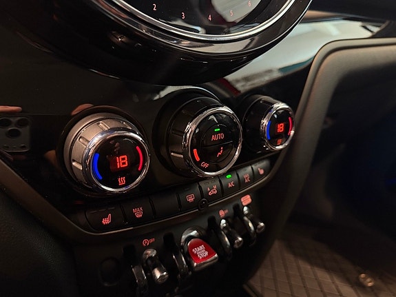 MINI Countryman Cooper 15 of 26