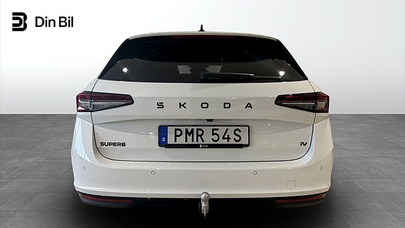 Skoda Superb 5 of 16