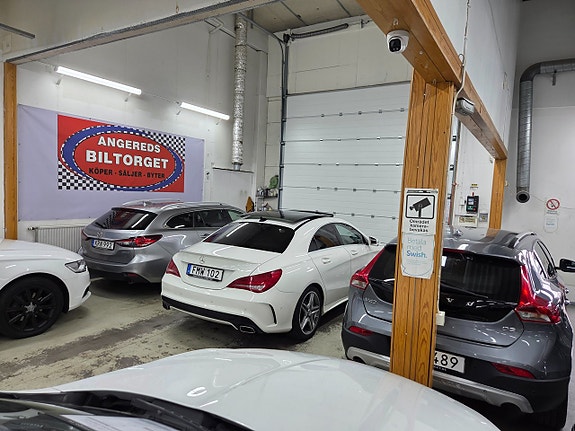 Mercedes-Benz CLA200 7 of 14