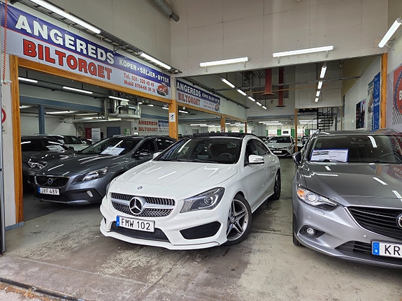 Mercedes-Benz CLA200 3 of 14