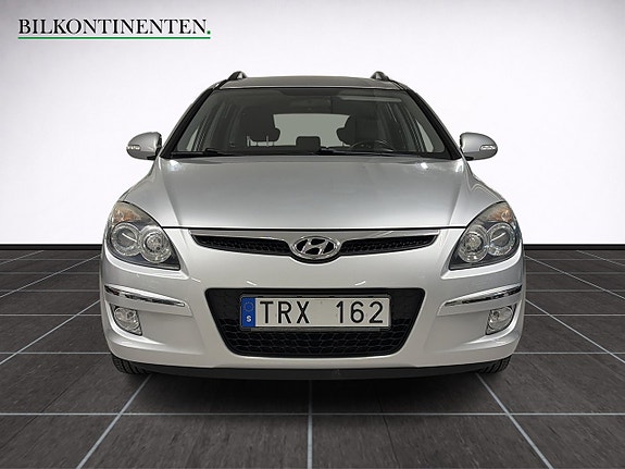 Hyundai i30 9 of 12