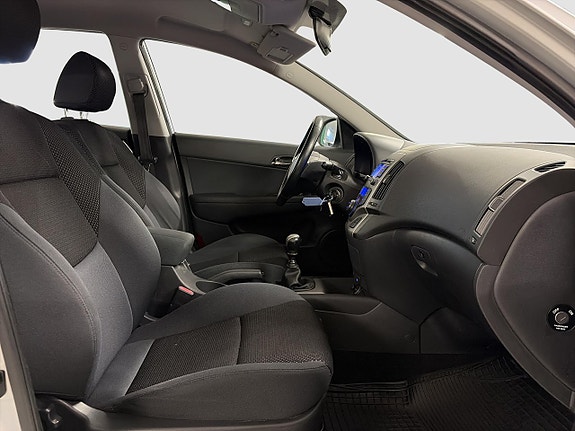 Hyundai i30 4 of 12