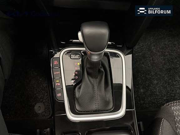 Kia XCeed 12 of 17