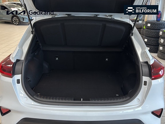 Kia XCeed 14 of 17