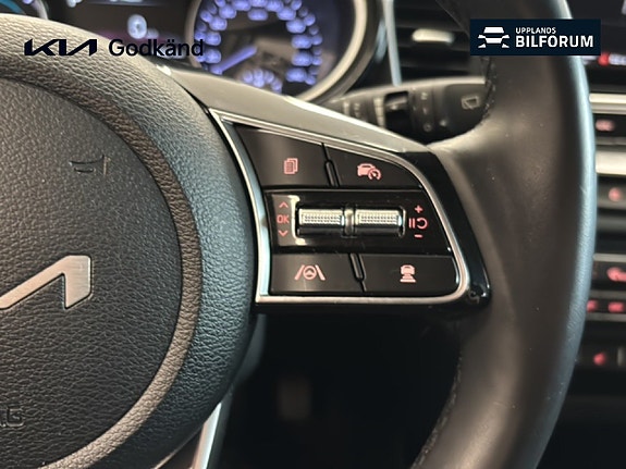 Kia XCeed 17 of 17