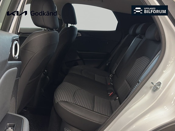 Kia XCeed 9 of 17