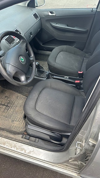 Skoda Fabia 8 of 12