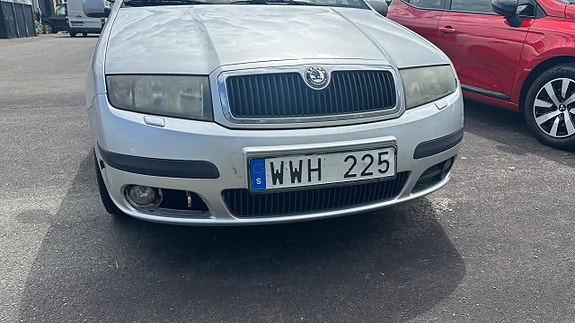 Skoda Fabia 3 of 12