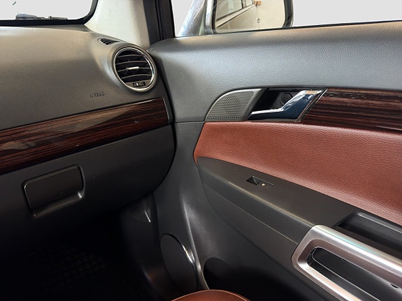 Opel Antara 23 of 28