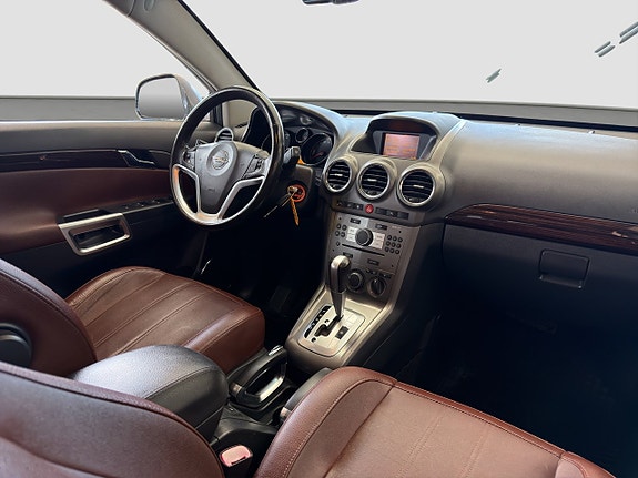 Opel Antara 18 of 28