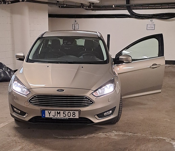Ford Focus 4 of 8