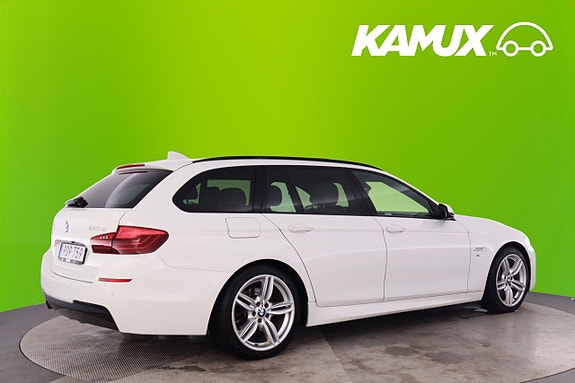 BMW 530d 2 of 26