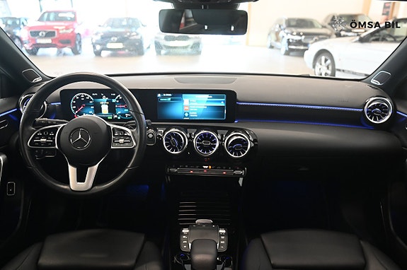 Mercedes-Benz A250 e 9 of 24