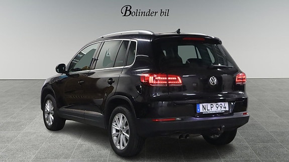 Volkswagen Tiguan 4 of 30