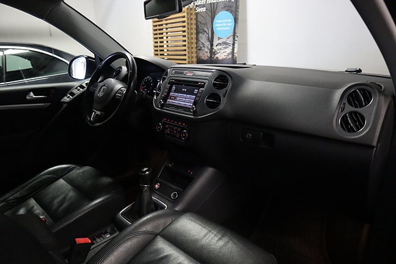 Volkswagen Tiguan 13 of 30