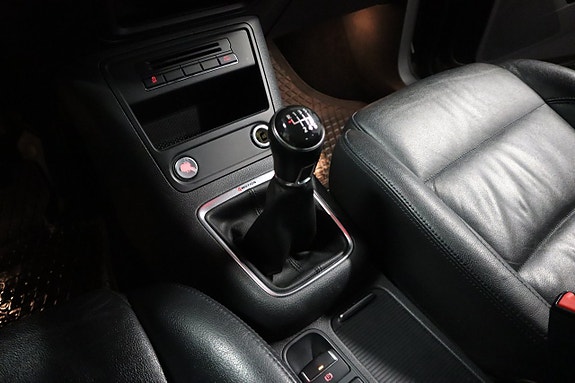 Volkswagen Tiguan 19 of 30