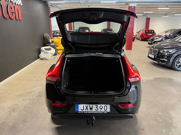 Volvo V40 5 of 18