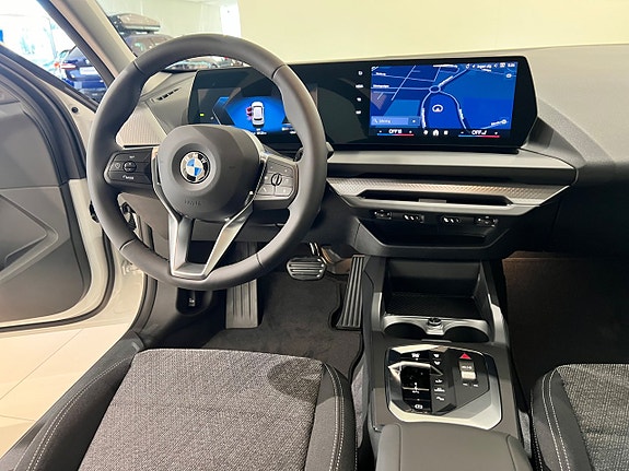BMW 120 7 of 11