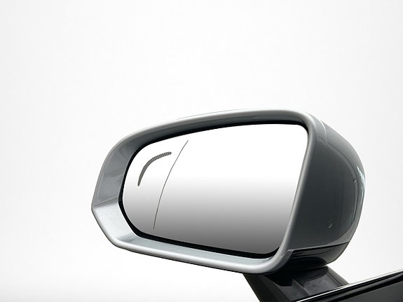 Volvo V90 9 of 30