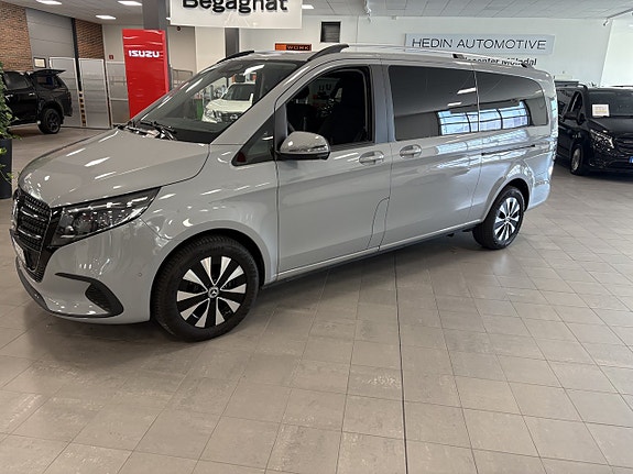 Mercedes-Benz V250 d 2 of 11