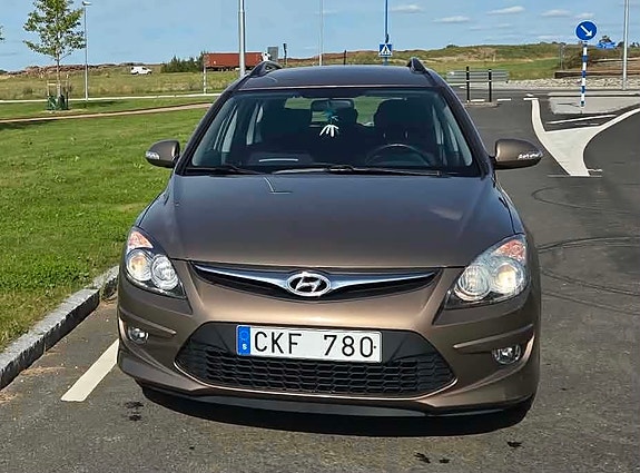 Hyundai i30 3 of 7