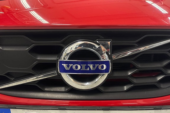 Volvo V60 Cross Country 16 of 18