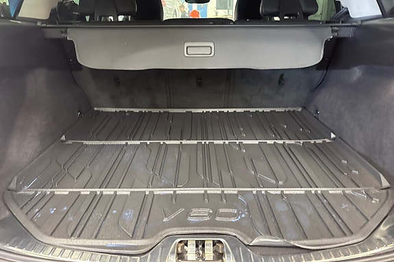 Volvo V60 Cross Country 13 of 18