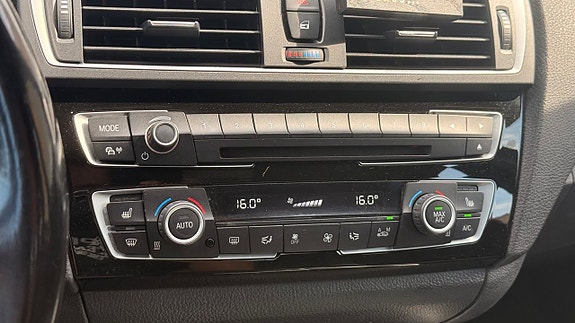 BMW 118d 18 of 30