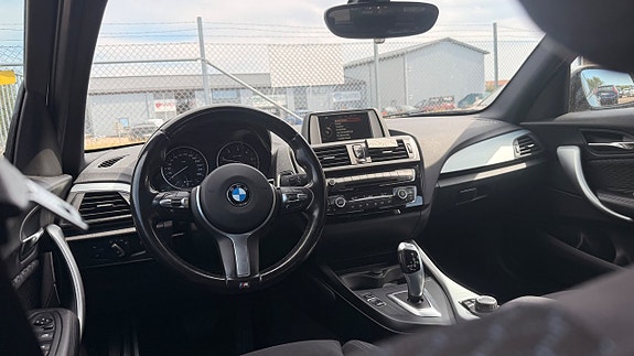 BMW 118d 8 of 30