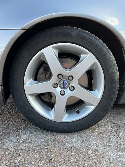 Volvo V70 21 of 24