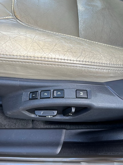 Volvo V70 13 of 24