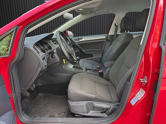 Volkswagen Golf VII 10 of 20