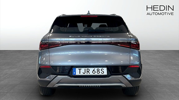 BYD Atto 3 7 of 9
