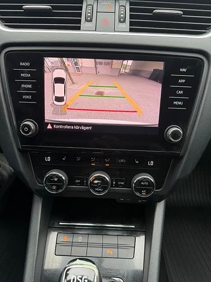 Skoda Octavia 13 of 23