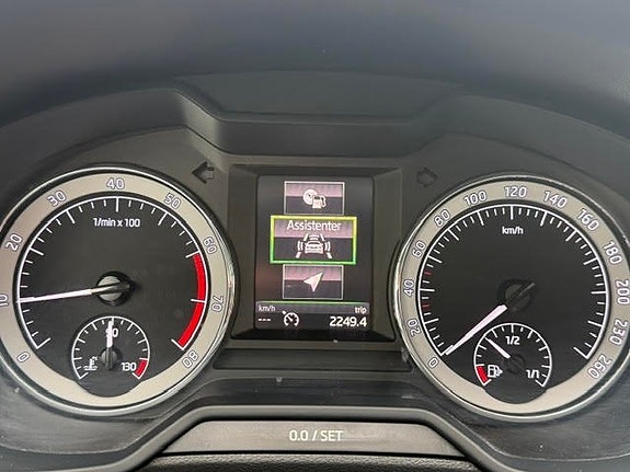 Skoda Octavia 19 of 23